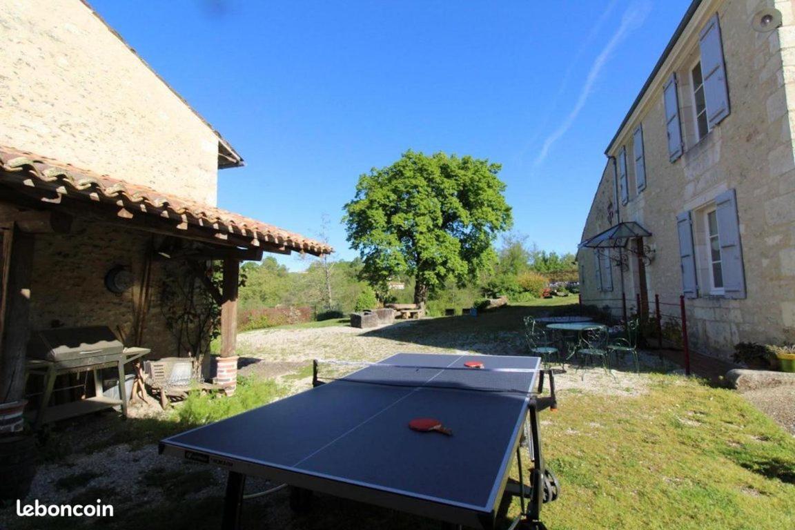 Maison De Campagne Saint-Bris-des-Bois Kültér fotó
